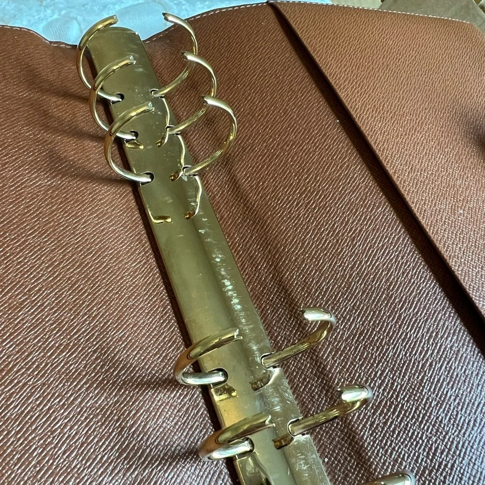 ❌SOLD!❌ Authentic Louis Vuitton Brown Monogram Large (GM) Agenda Cover - Picture 12 of 16